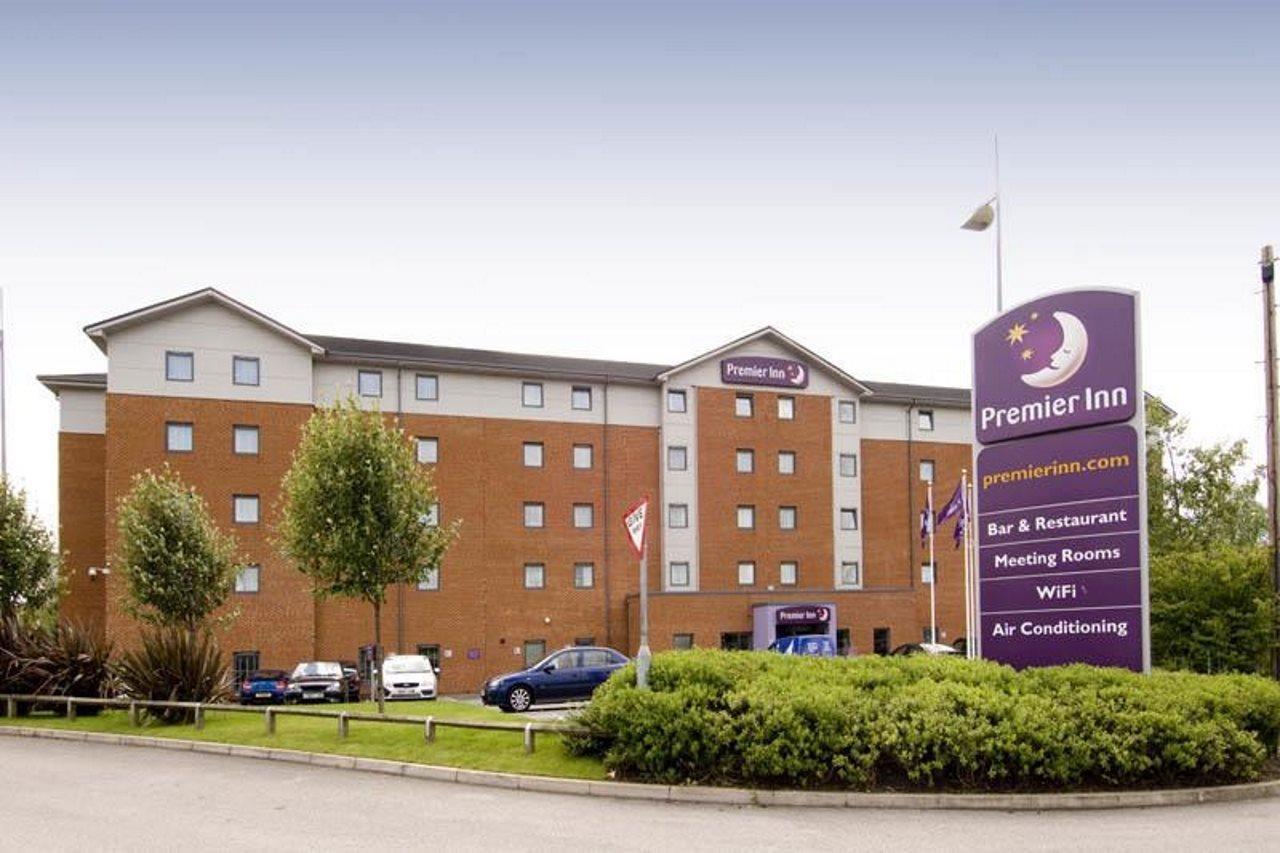 Premier Inn Castleford - Xscape, M62, Jct 32 Buitenkant foto